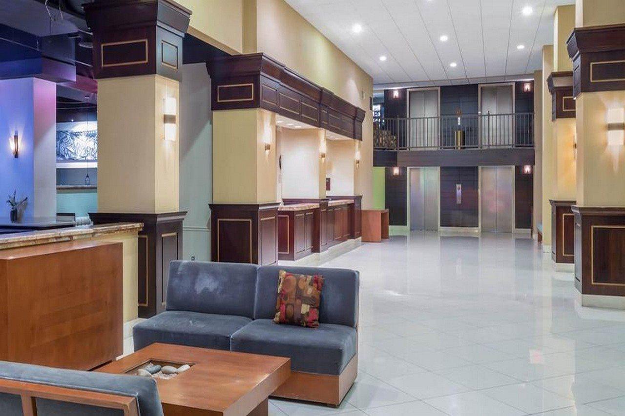 Midtown Garden Inn Феникс Экстерьер фото